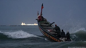 Gujarat boat tragedy: 12 students and 2 teachers dead, 20 rescued