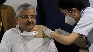 Why former AIIMS director Dr Guleria is wrong on Covid vaccines' long-term health impacts