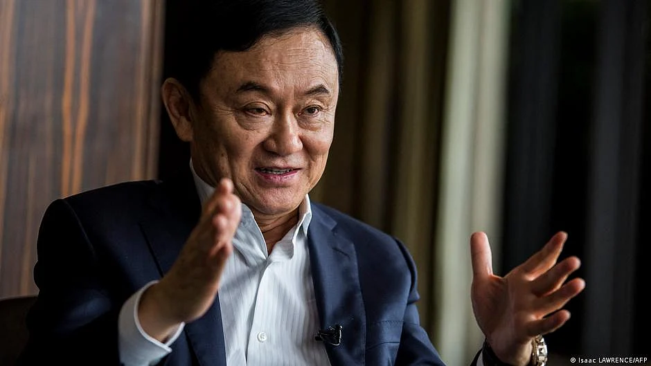 The planned return is on the same day as a key parliamentary vote that could end a political deadlock (Image: Isaac LAWRENCE/AFP via DW)