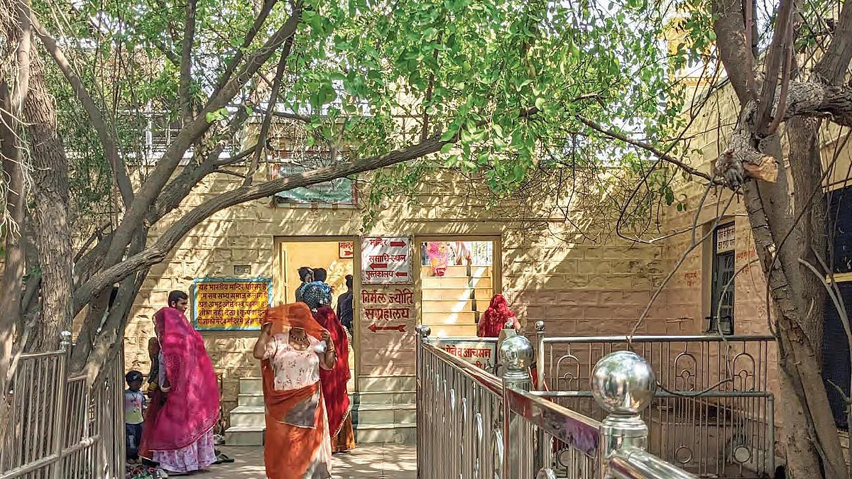 The temple attracts lakhs of devotees through the year, some of whom also visit the library (Photo: Urja & Priti)