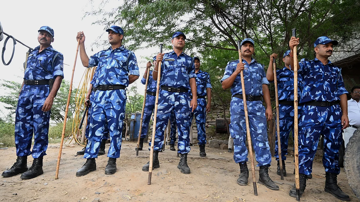 Rapid Action Force personnel deployed in Nuh in anticipation of the VHP's shobha yatra (photo: Getty Images)