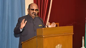 Police to interview witnesses in complaint against Bengal governor