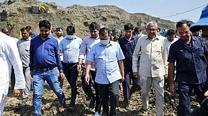 Kejriwal commits to cleaning up Delhi's landfills ahead of target