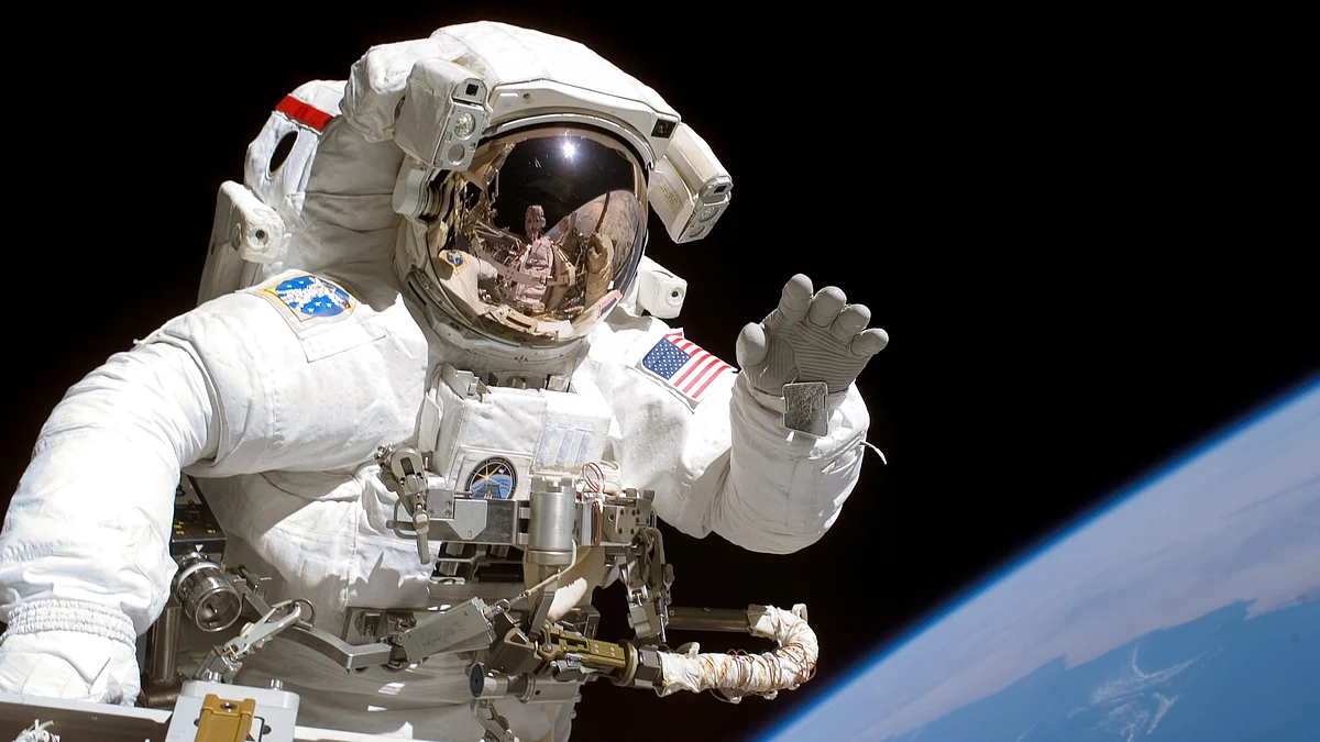 UCLA's BP-NELL-PEG therapy aims to protect astronauts' bones on long space journeys (Photo: NASA/Getty Images)