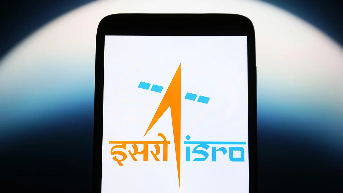 A photo illustration about an Indian Space Research Organisation (ISRO) logo (Photo Illustration: Getty Images)