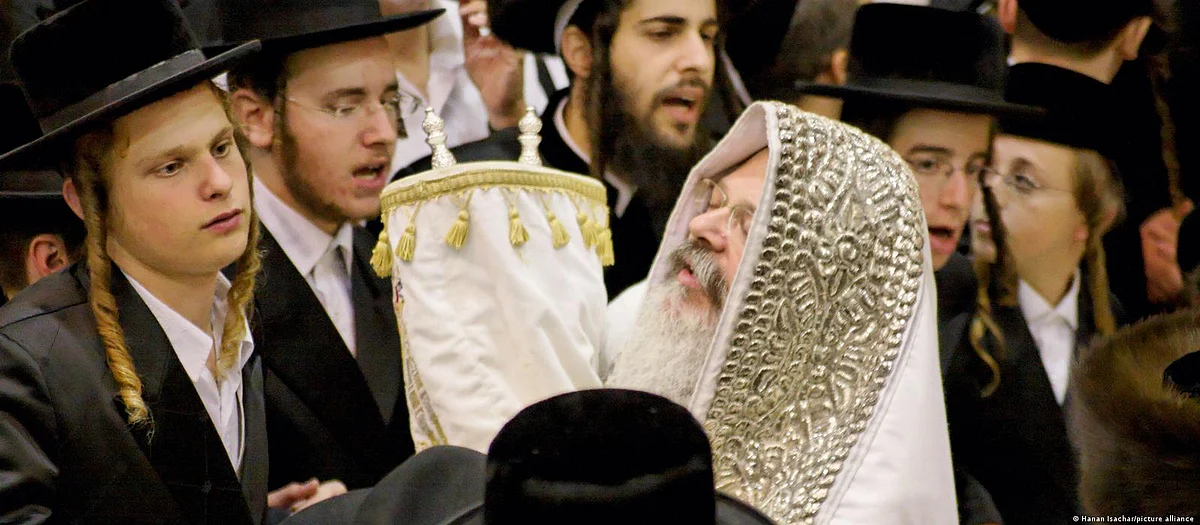 Simchat Torah: Rejoicing with God's teachings (Photo: DW)
