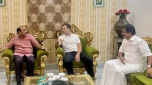 Congress leaders Rahul Gandhi (centre) and KC Venugopal at the residence of BSP MP Danish Ali (far left)