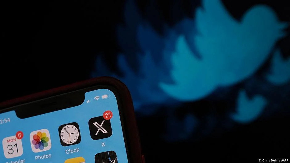 Social media platforms for the first reported back with concrete details about upholding regulatory standards (photo: DW)