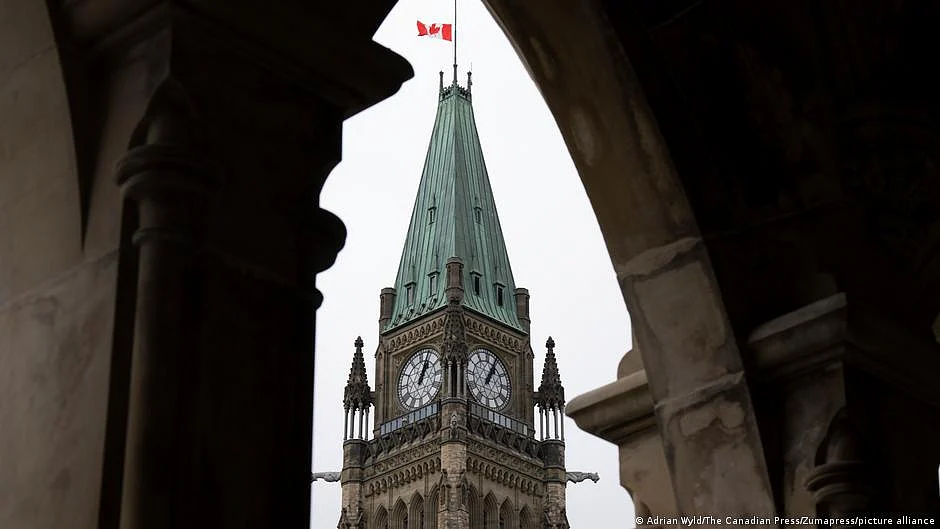 Ukrainian President Volodymyr Zelenskyy is in Ottawa to address Canadian Parliament and seek further backing (photo: DW)