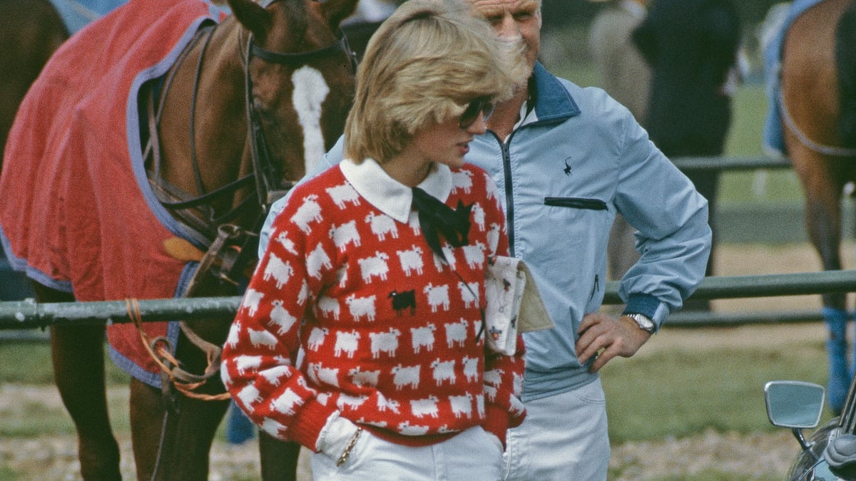 Diana first wore the sweater in 1981 to a polo match in which then fiancé Prince Charles was playing (photo: Getty Images)