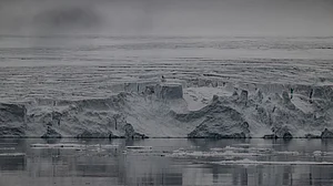 Aerosol formation by blizzards contribute to Arctic warming, study finds