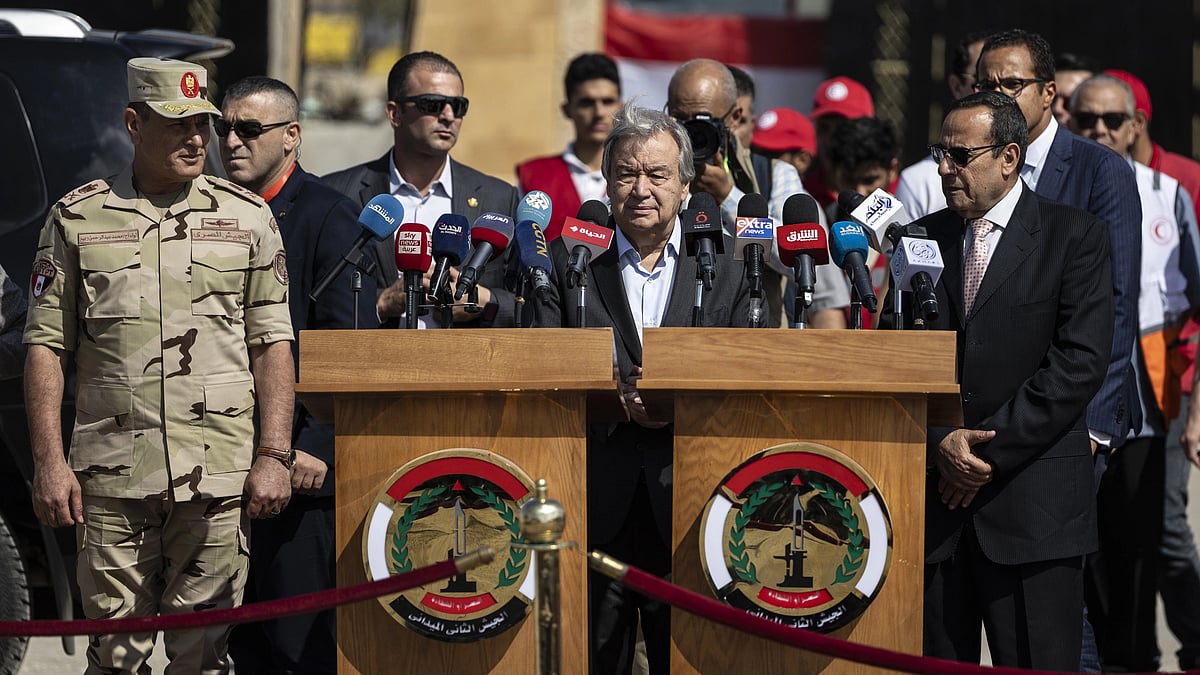 Antonio Guterres, Secretary-General of the United Nations, at a press conference at the Rafah border in North Sinai, Egypt, on 20 October 2023, where aid convoys cross into Gaza (photo by Mahmoud Khaled/Getty Images)