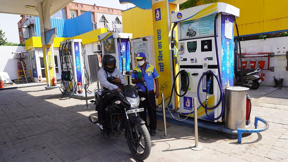 Rising oil prices spell trouble for India's current account deficit