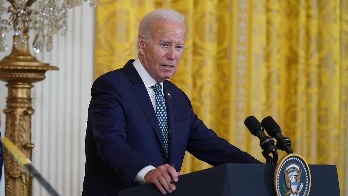 Biden cautions Israel against Gaza occupation as IDF readies tanks for a ground assault. (Photo: Al Drago/Bloomberg via Getty Images)