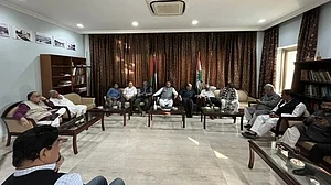 Oppn MPs meet Palestine ambassador, urge global intervention in Israel-Gaza conflict