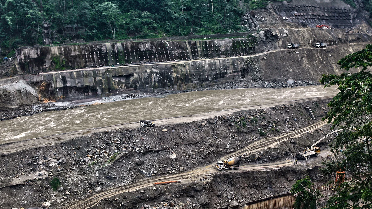 Construction of power station and hydroelectric dam in Tarku, Sikkim, in June 2010. The 4 crore Chungthang dam recently washed away by flash flood has spotlighted similar projects (photo: Creative Touch Imaging Ltd./NurPhoto via Getty Images)