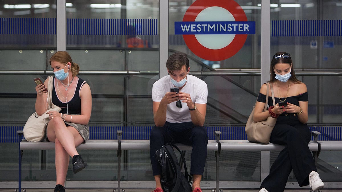 UK health agency asks to prepare for a fresh wave of Covid