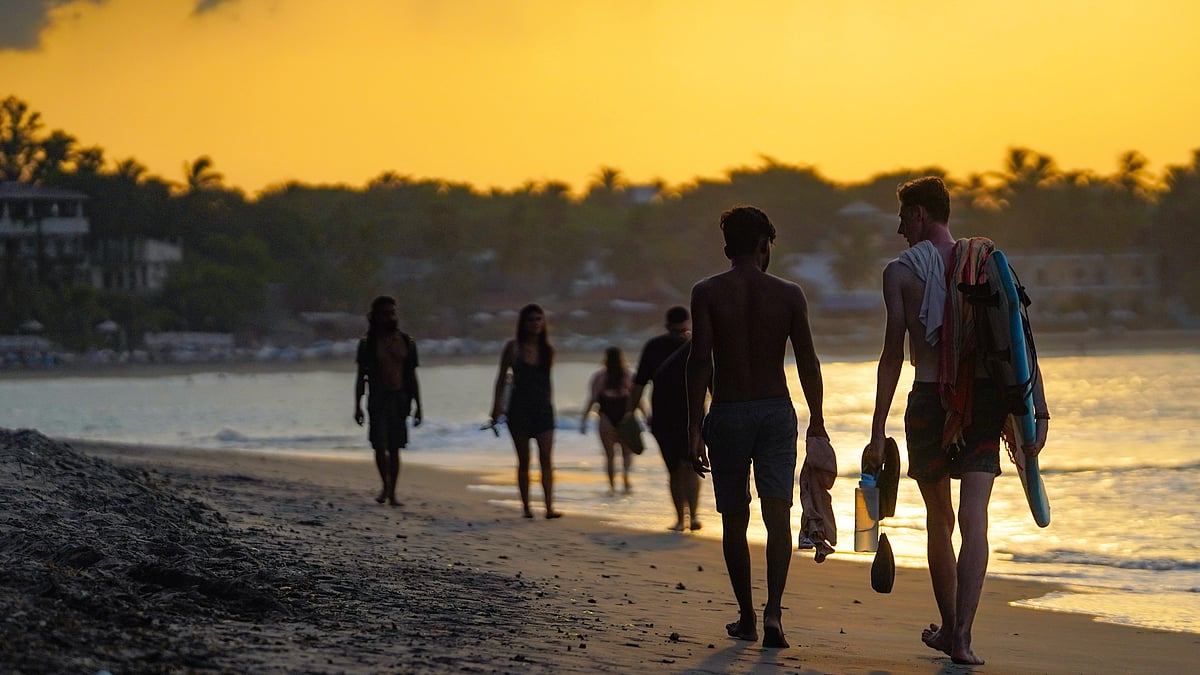 Tourists in Arugam Bay, Sri Lanka, which has welcomed over 1 million tourists so far in 2023 (photo: Getty Images)