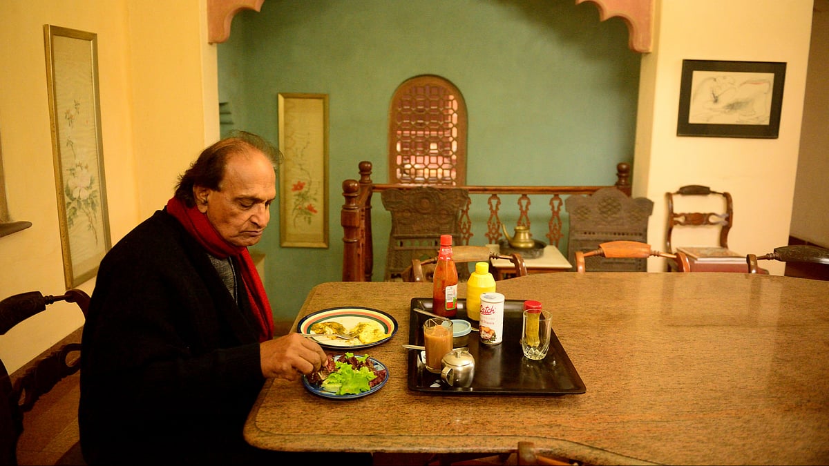 Raghu Rai at his farmhouse in Gurgaon, India (photo by Pradeep Gaur/Mint via Getty Images)