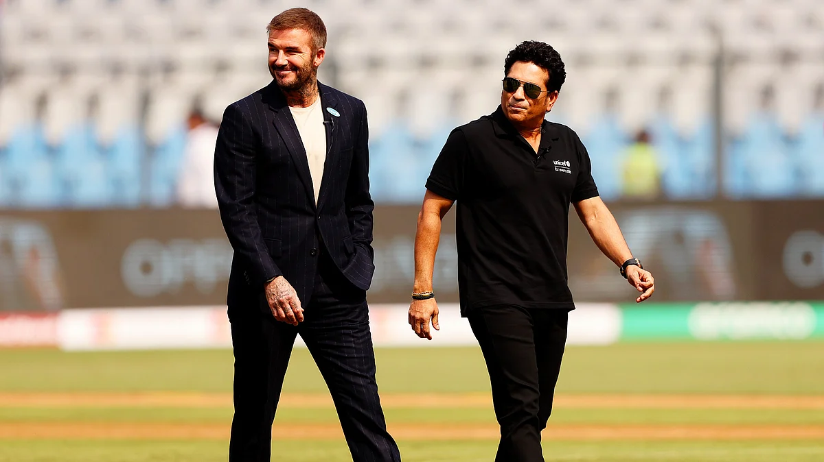 UNICEF goodwill ambassadors Sachin Tendulkar (right) and David Beckham ahead of the ICC World Cup 2023 semi-final between India and New Zealand at Wankhede Stadium (photo: Getty Images)