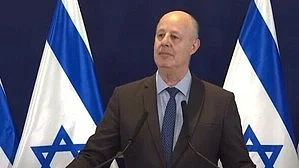 Israel-Palestine conflict: Israeli official warns Palestinians to avoid hospitals in northern Gaza