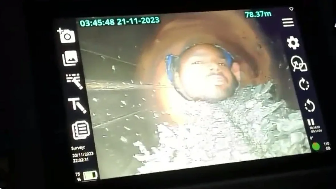 Screengrab of camera footage of workers trapped in the Silkayara tunnel, from the morning of 21 November 2023 (photo courtesy @Benarasiyaa/X)