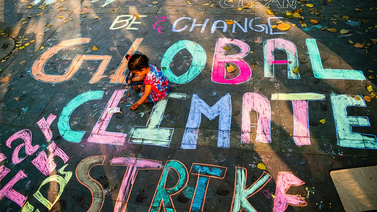 File photo of chalk graffiti in New Delhi as part of an awareness drive related to climate change by an NGO (photo: Getty Images)