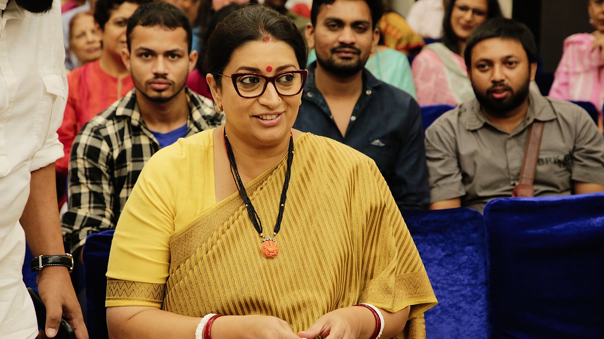 Union minister Smriti Irani held a press conference to accuse Chhattisgarh CM Bhupesh Baghel of fighting elections with hawala money (photo: Getty Images)