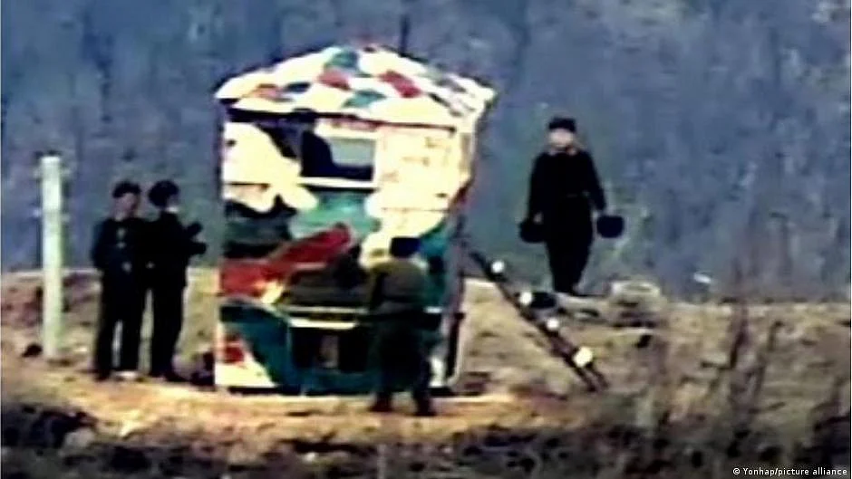 North Korea appears to be restoring guard post within the Demilitarized Zone (photo: DW)