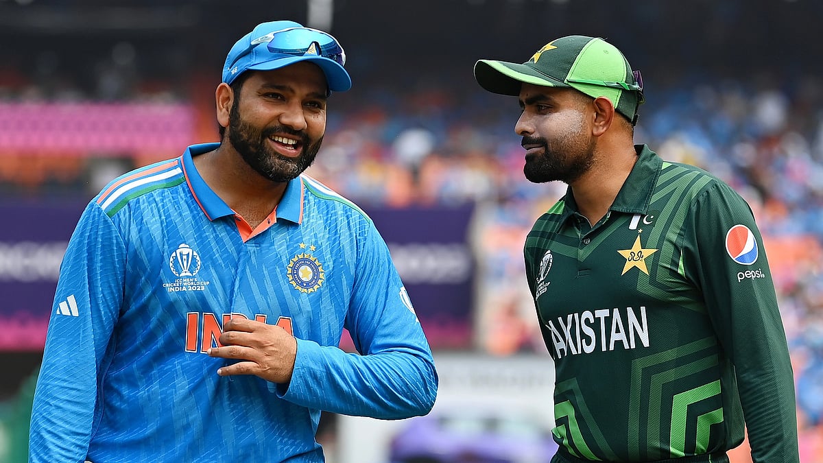 India captain Rohit Sharma (left) and Pakistan captain Babar Azam (photo: Getty Images)