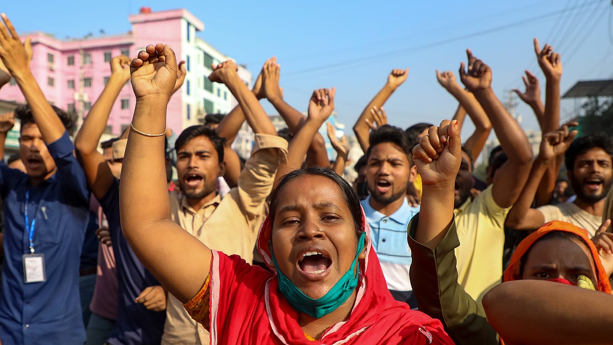 BNP-Jamaat workers call for another 48-hour countrywide blockade 