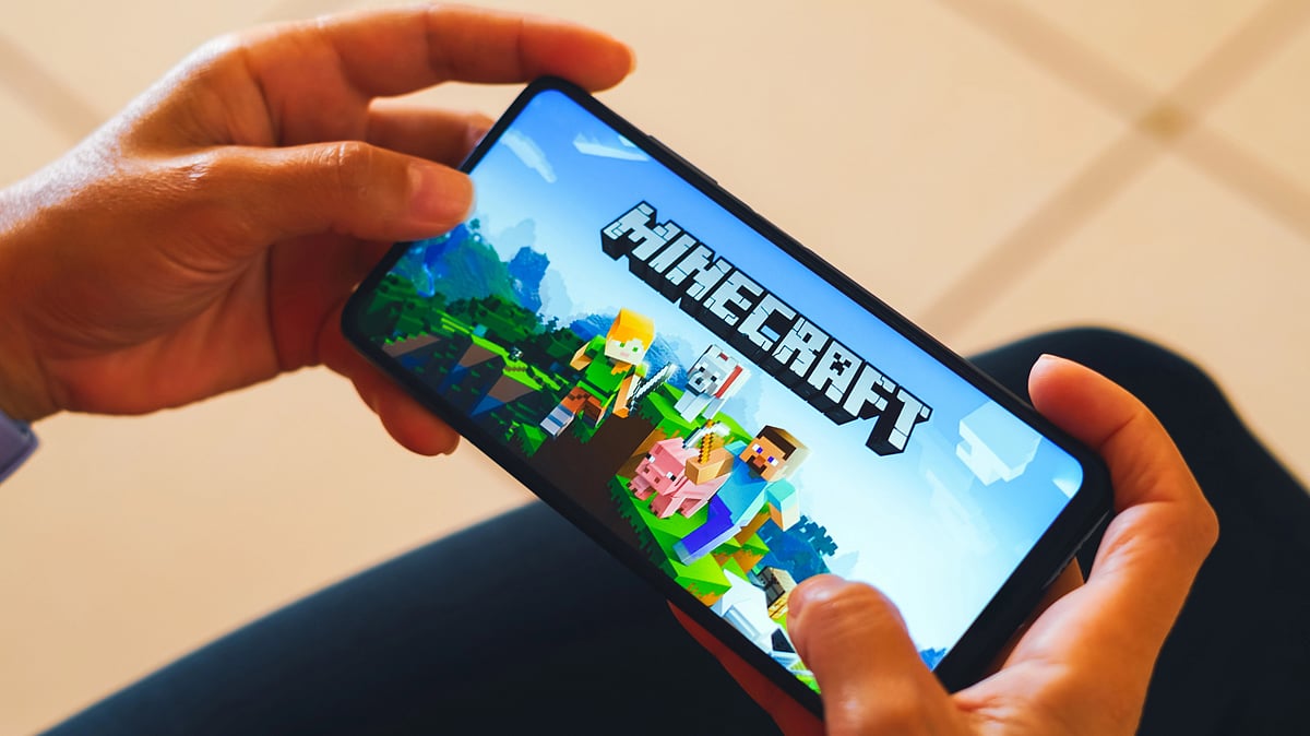 94 pc parents worry deeply about child's mental health from smartphone use: Vivo-CMR study