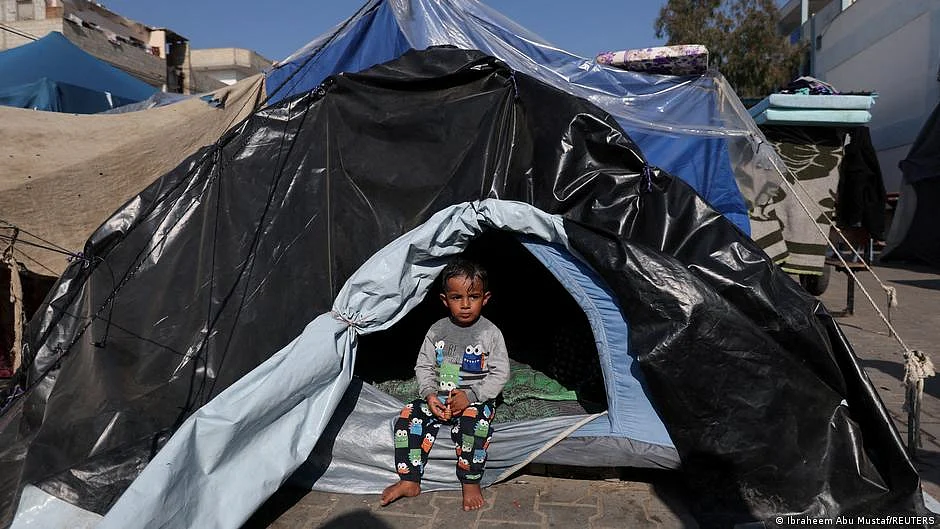 The UN has warned of a 'humanitarian catastrophe' in Gaza, with many of the victims being children. (photo: DW)
