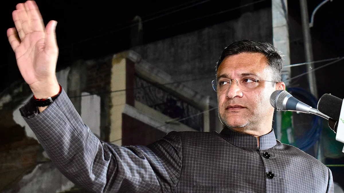 AIMIM MLA Akbarudin Owaisi is sworn in as the pro tem speaker of the newly-elected Telangana State Legislative Assembly. (photo: @AkbarOwaisi_MIM/X)