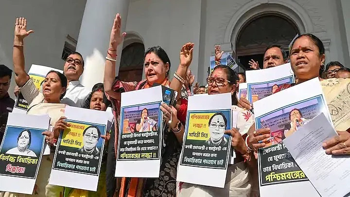 The MLAs have been asked to be present at the city police headquarters on 4 December (representative photo: IANS)