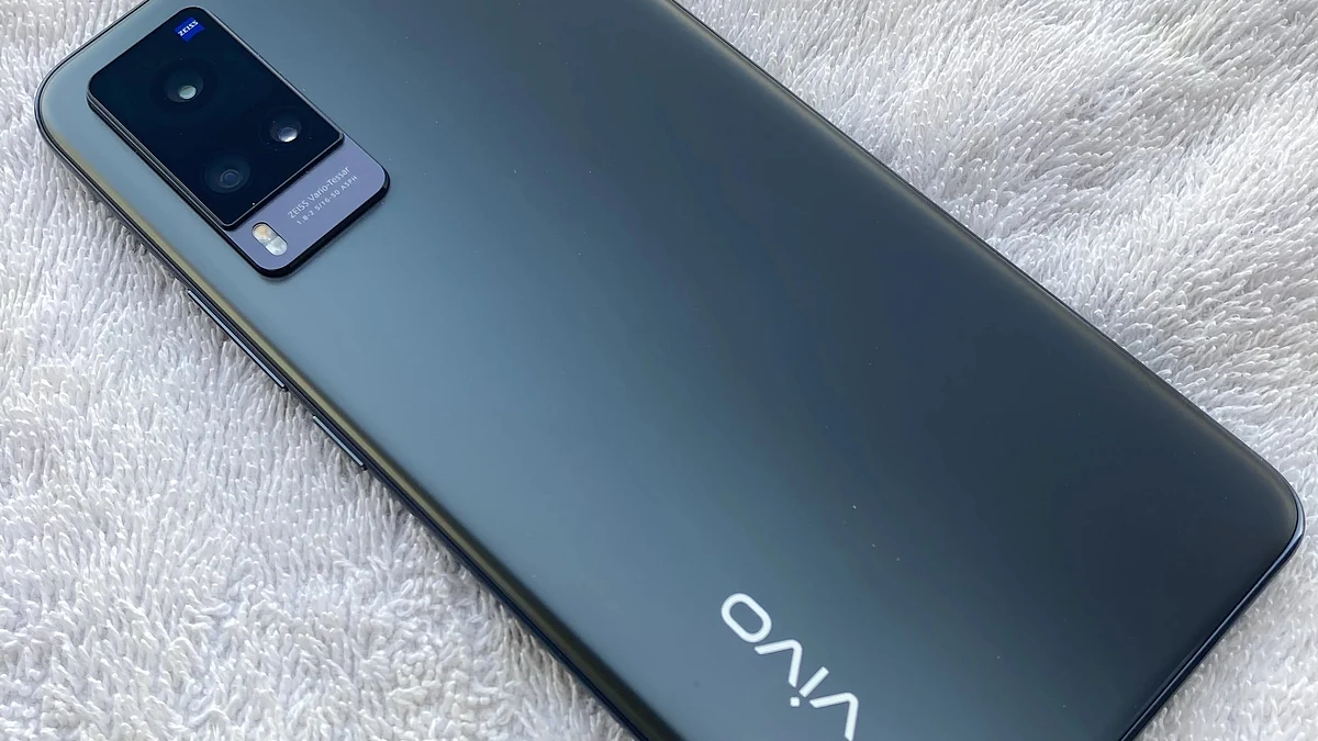 Under the lens? Representative image of a Vivo smartphone (photo: National Herald archives)