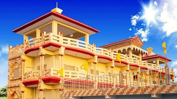 Shadani Darbar, Sindh (photo: Wikipedia)