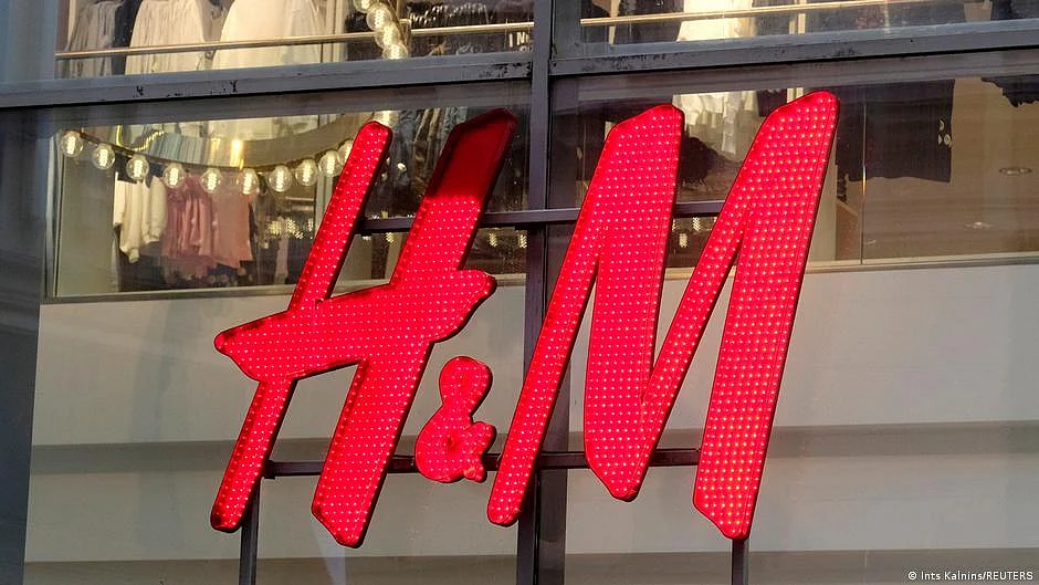 H&M said it was investigating the ad campaign. (photo: DW)