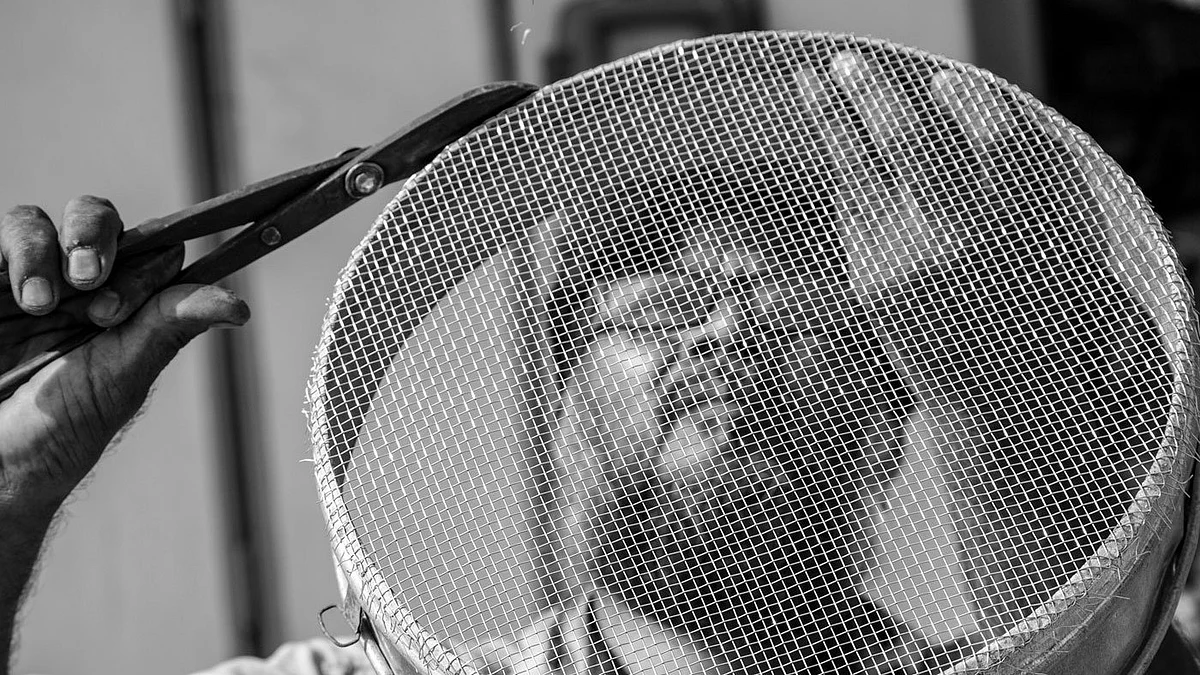Mohamad bhai, the sieve-maker of Ahmedabad