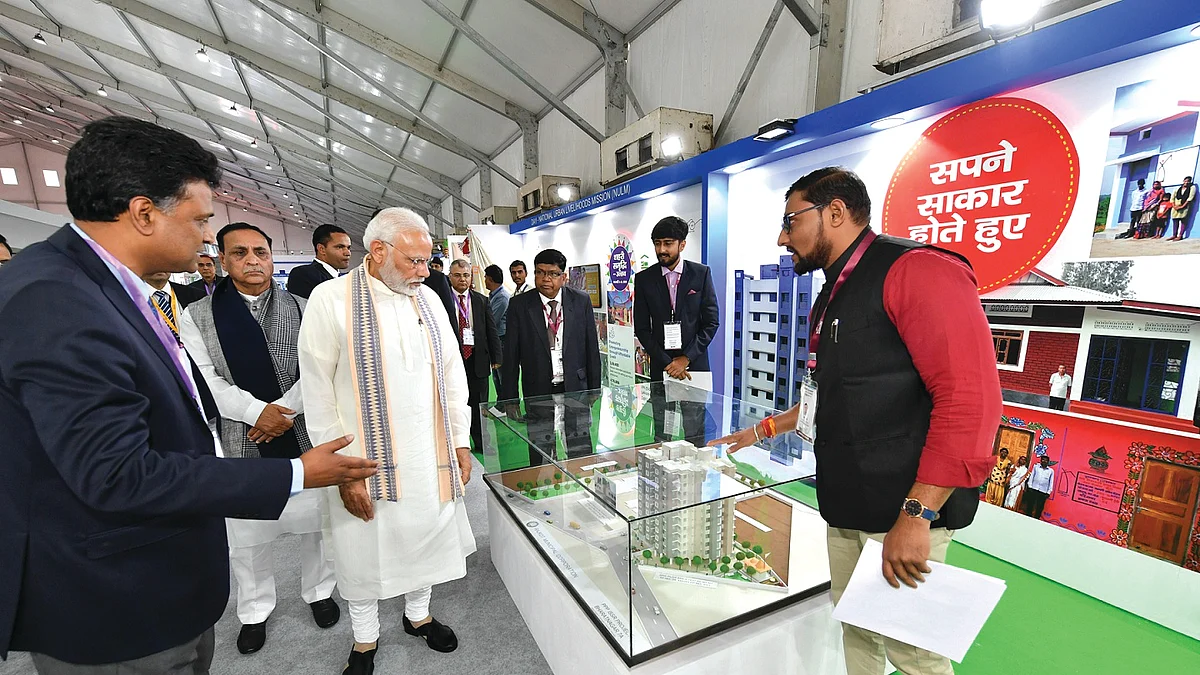 PM Modi at Vibrant Gujarat business event