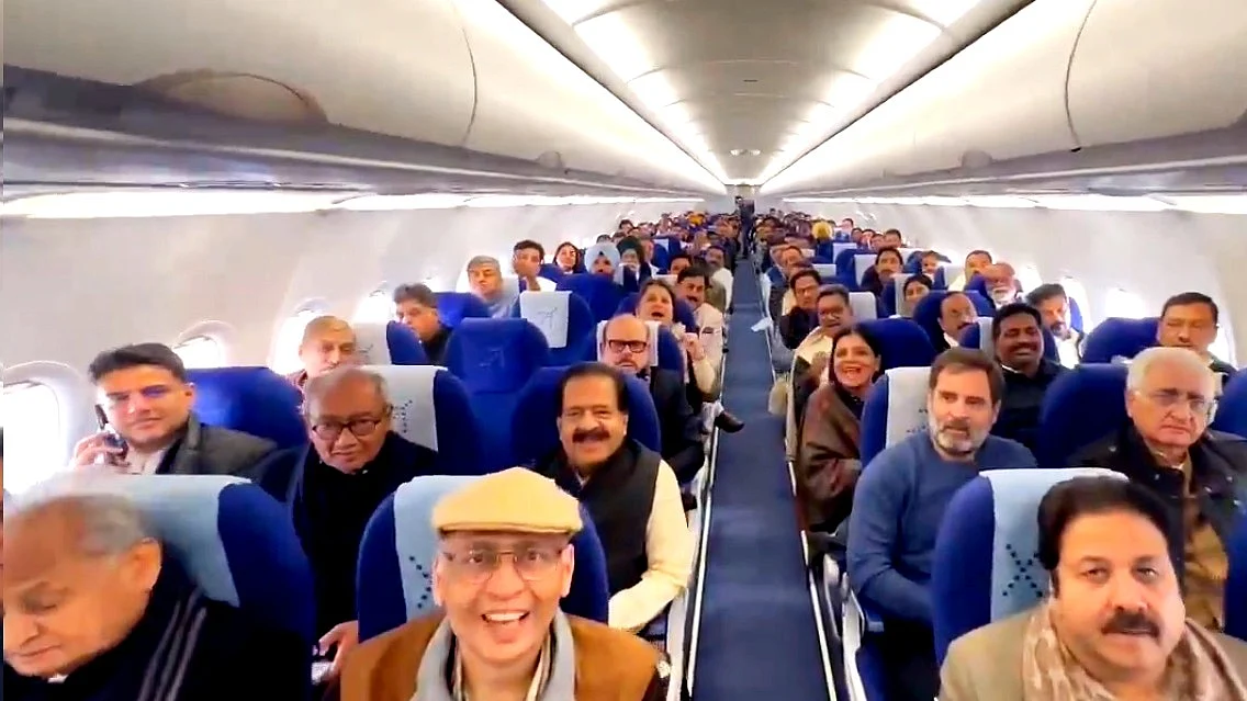 Rahul Gandhi and other senior Congress leaders aboard the flight to Manipur to launch the yatra (video screengrab)