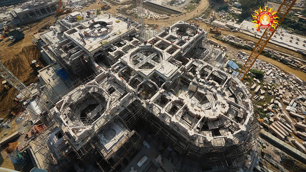 An aerial view of the temple complex from November 2023 (photo: @ShriRamTeerth/X)