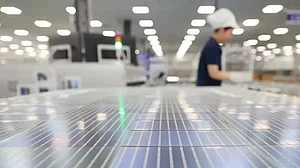 China's solar sector steams ahead of EU and US