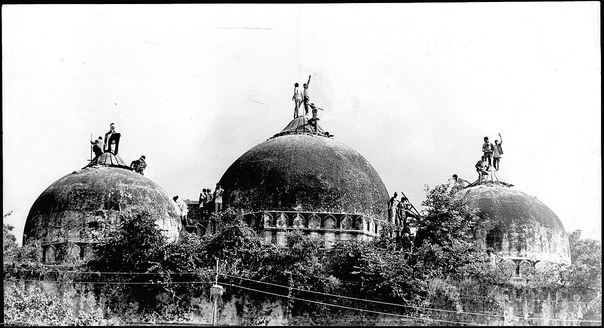 Ayodhya—The Dark Night: The Secret History of Rama's Appearance in Babri Masjid