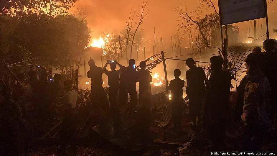 The blaze destroyed homes and also damaged mosques and healthcare facilities. (photo: DW)