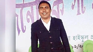 On 5 January, a team of ED officers were assaulted by a mob when they tried to enter the residence of Shahjahan Sheikh at Sandeshkhali (photo: @abirghoshal/X)