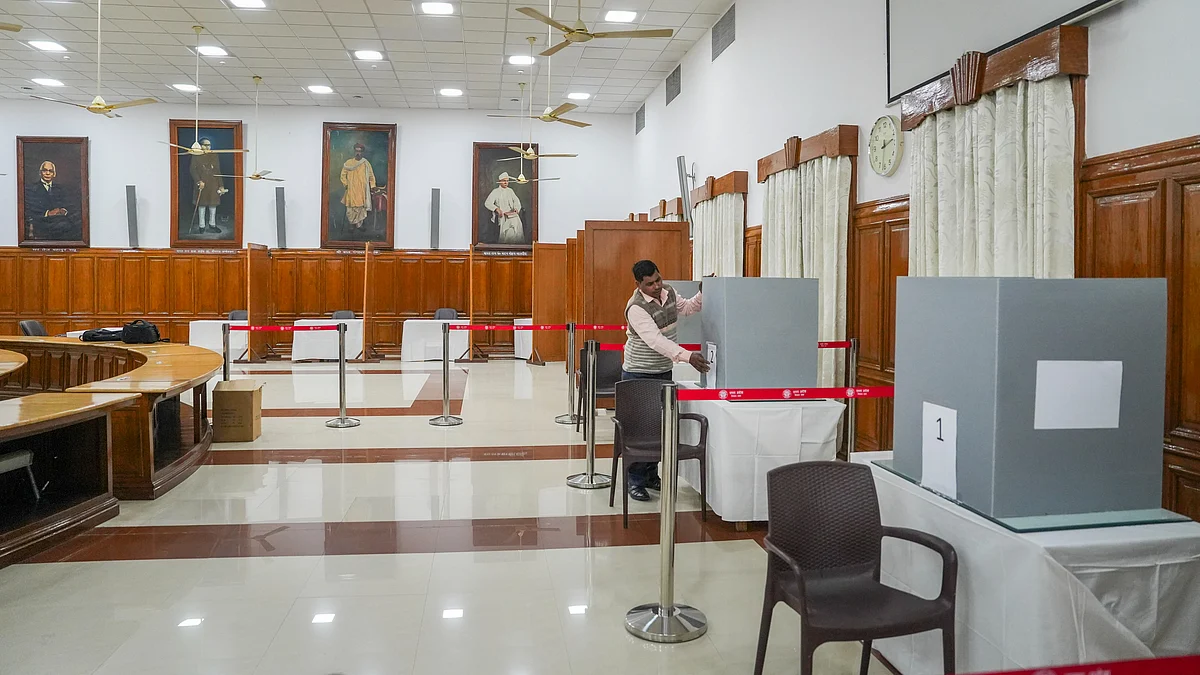 For 15 seats, elections will be held in Uttar Pradesh, Karnataka and Himachal Pradesh. (representative image) (photo: PTI)