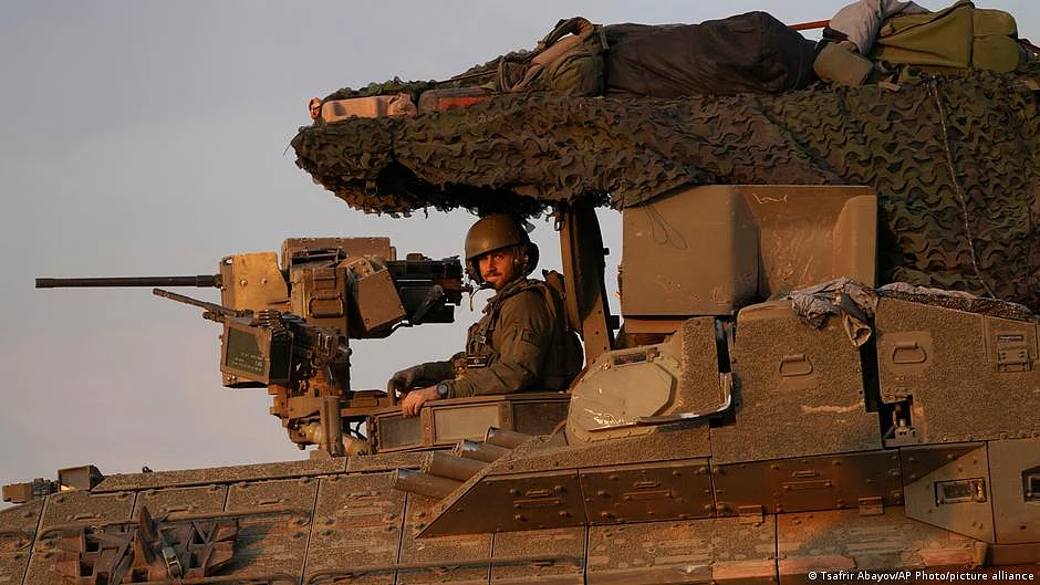 Israel's defense minister says Israel is "thoroughly planning" a military offensive in Rafah (photo: DW)