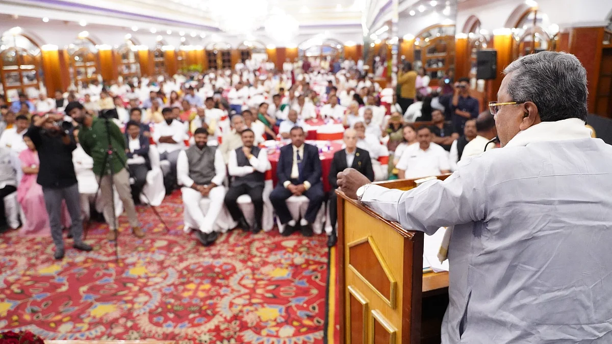 Karnataka chief minister Siddaramaiah speaks to the press of the Congress manifesto in 2024 (photo courtesy @siddaramaiah/X)