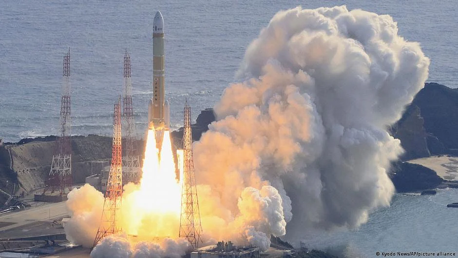 JAXA said the H3 rocket launch seemed to be successful. (photo: DW)